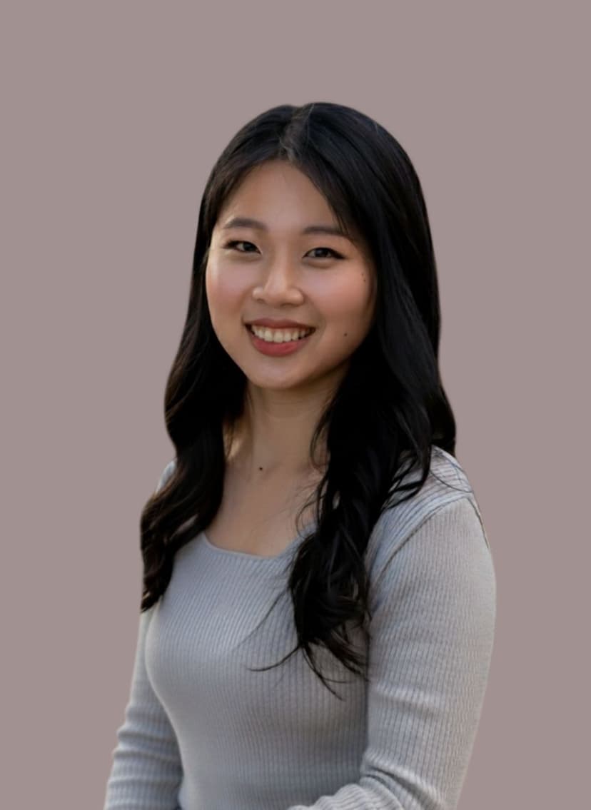 Sandy Lee